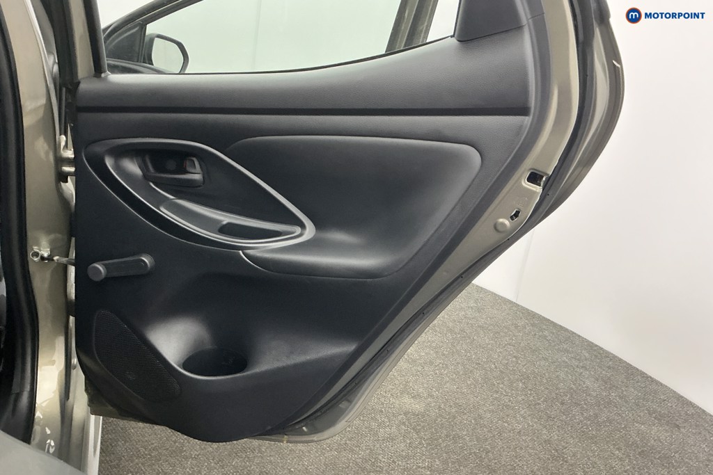 Used Toyota Yaris 2023 for sale - 78001508: Photo 37