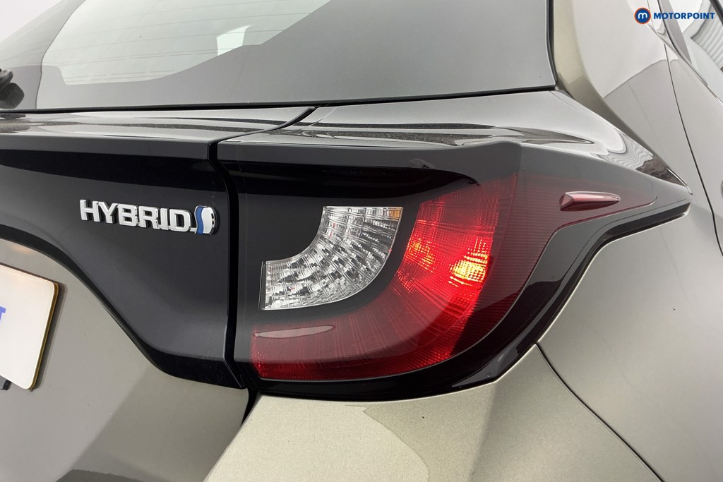 Used Toyota Yaris 2023 for sale - 78001508: Photo 40