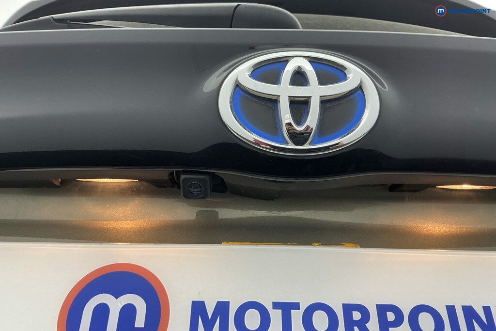 Used Toyota Yaris 2023 for sale - 78001508: Photo 41
