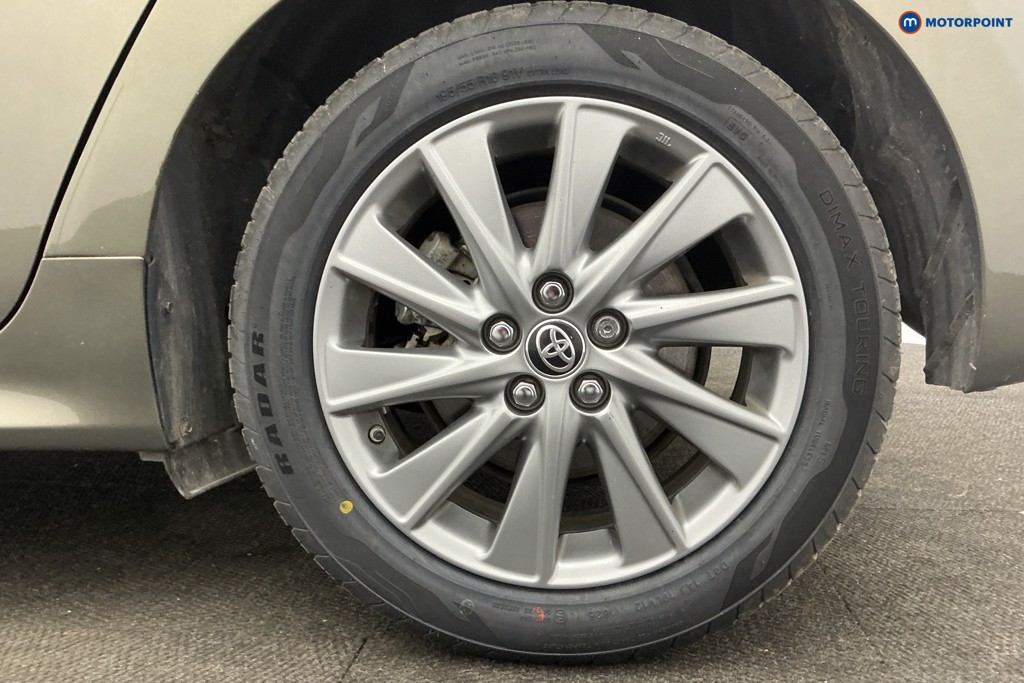 Used Toyota Yaris 2023 for sale - 78001508: Photo 44