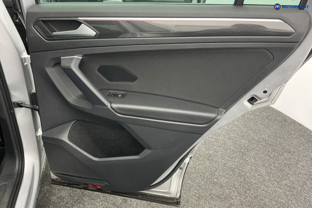 Used Volkswagen Tiguan 2021 for sale - 76889966: Photo 33