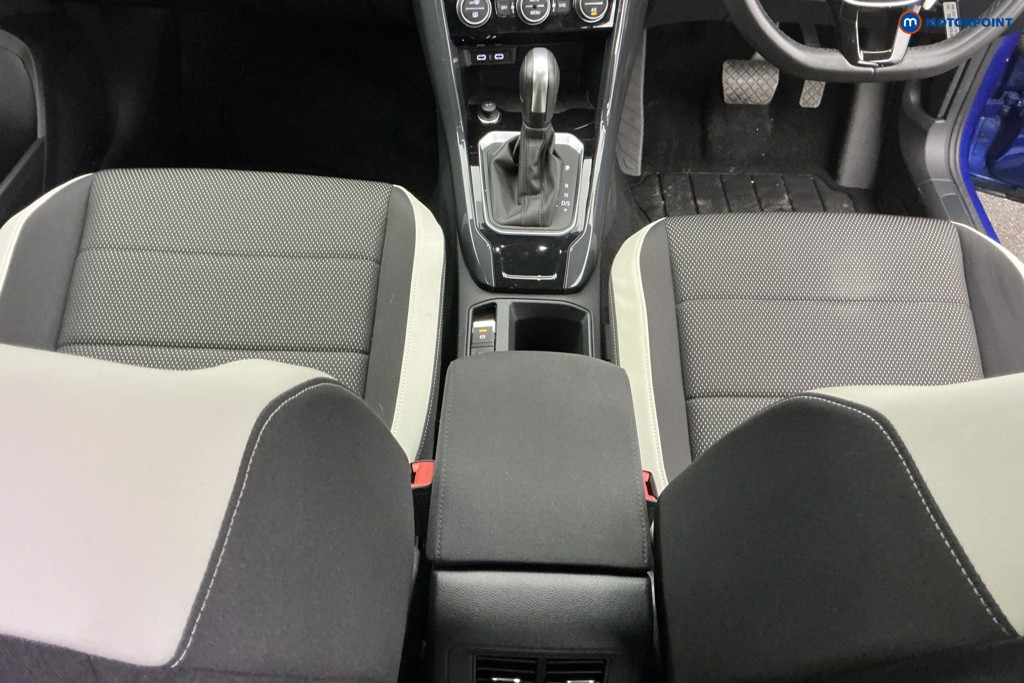 Used Volkswagen T-Roc 2020 for sale - 77641537: Photo 21