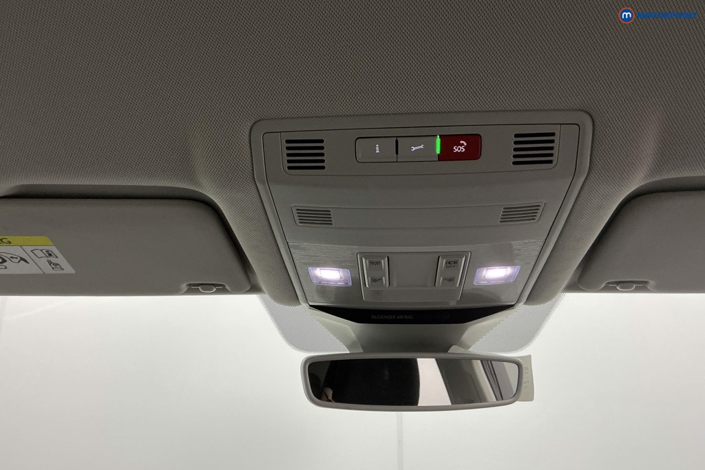 Used Volkswagen T-Roc 2020 for sale - 77641537: Photo 25