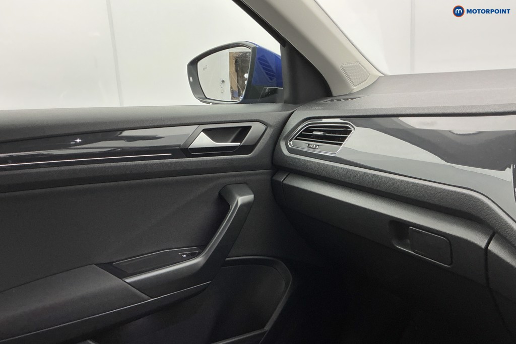 Used Volkswagen T-Roc 2020 for sale - 77641537: Photo 31