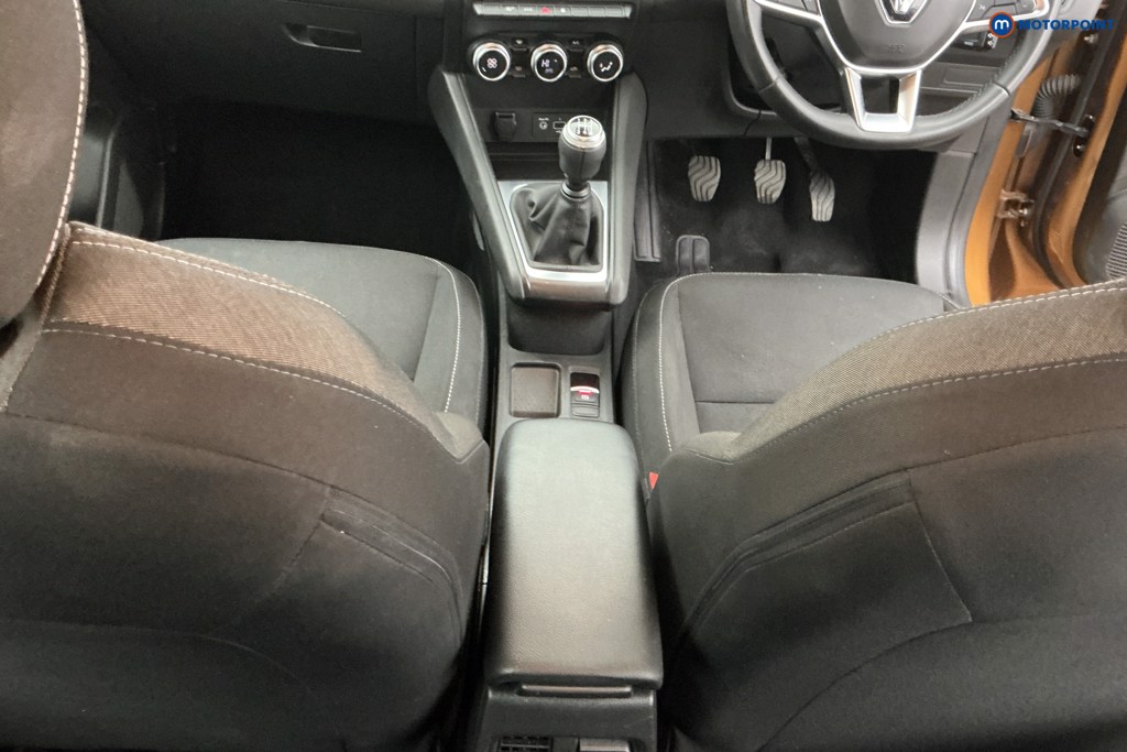 Used Renault Captur 2021 for sale - 77079623: Photo 19