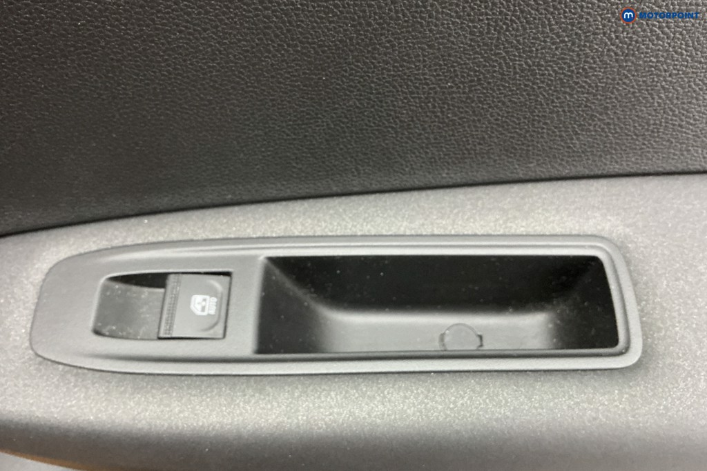 Used Renault Captur 2021 for sale - 77079623: Photo 35