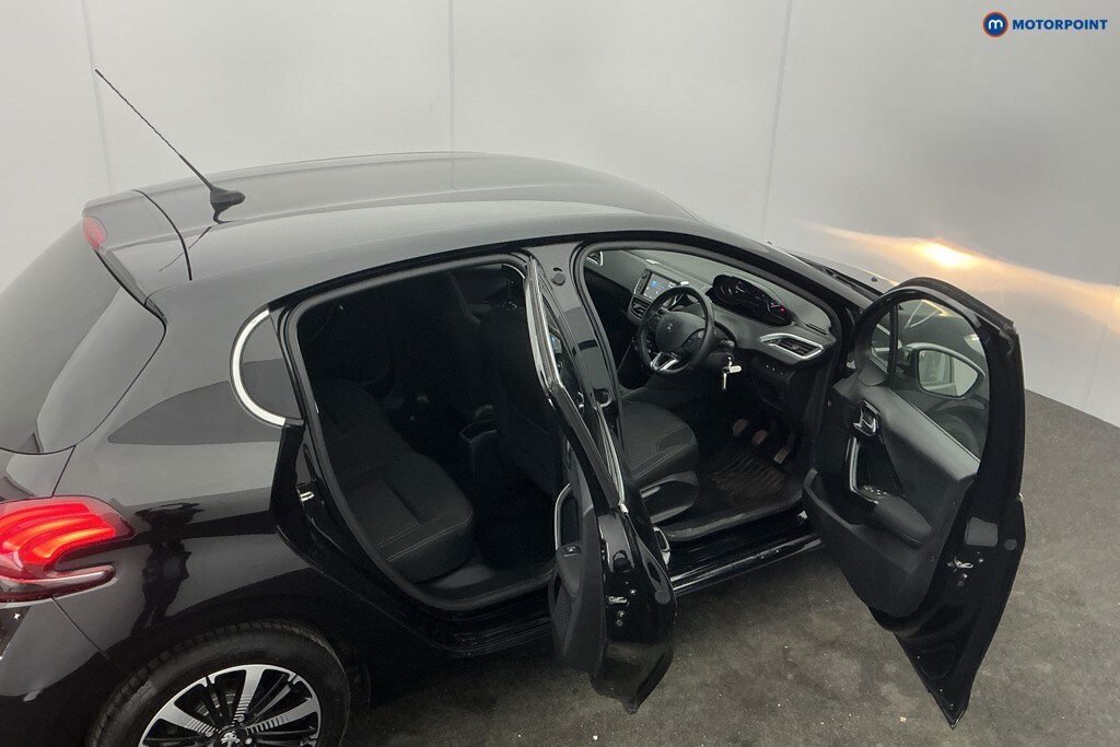 Used Peugeot 208 2018 for sale - 77730280: Photo 13
