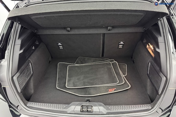 Used Ford Focus 2019 for sale - 76196796: Photo 11