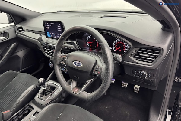 Used Ford Focus 2019 for sale - 76196796: Photo 15