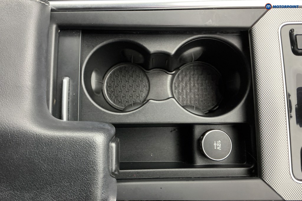 Used Jaguar XE 2019 for sale - 77100043: Photo 27