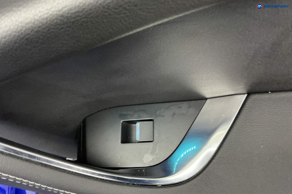 Used Jaguar XE 2019 for sale - 77100043: Photo 39