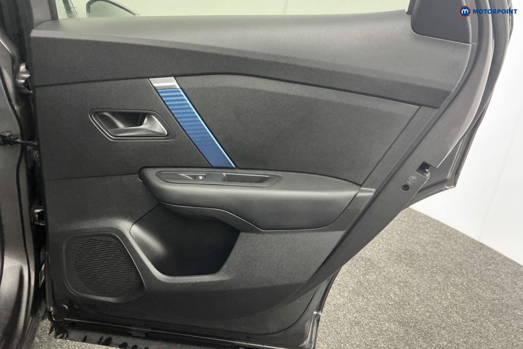 Used Citroen C4 2024 for sale - 77519905: Photo 32