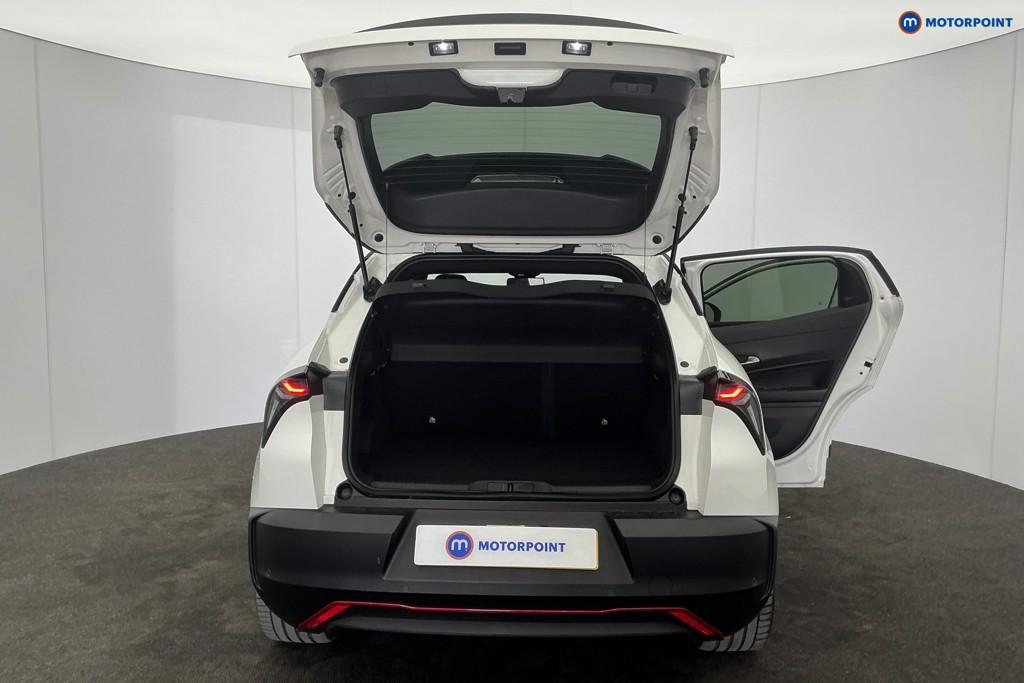 Used Alfa Romeo Junior 2025 for sale - 78055768: Photo 11