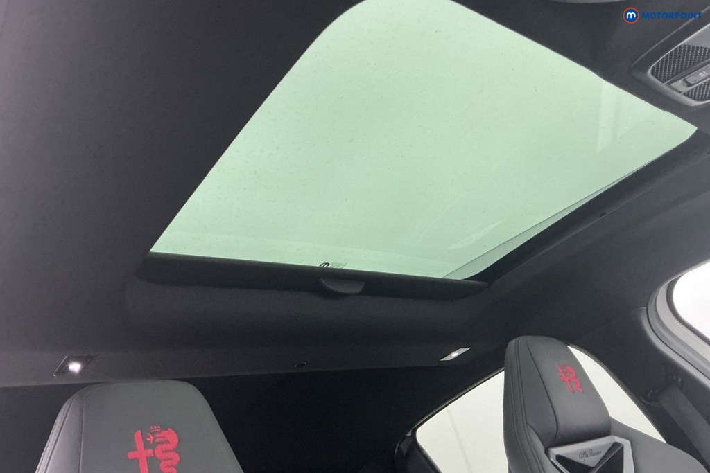 Used Alfa Romeo Junior 2025 for sale - 78055768: Photo 22