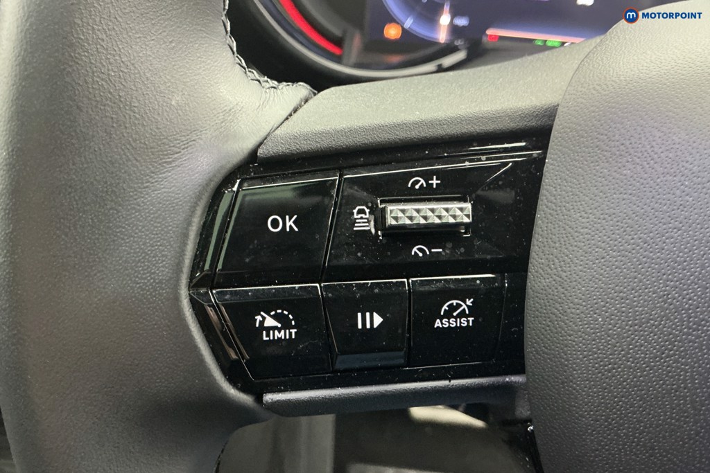 Used Alfa Romeo Junior 2025 for sale - 78055768: Photo 28