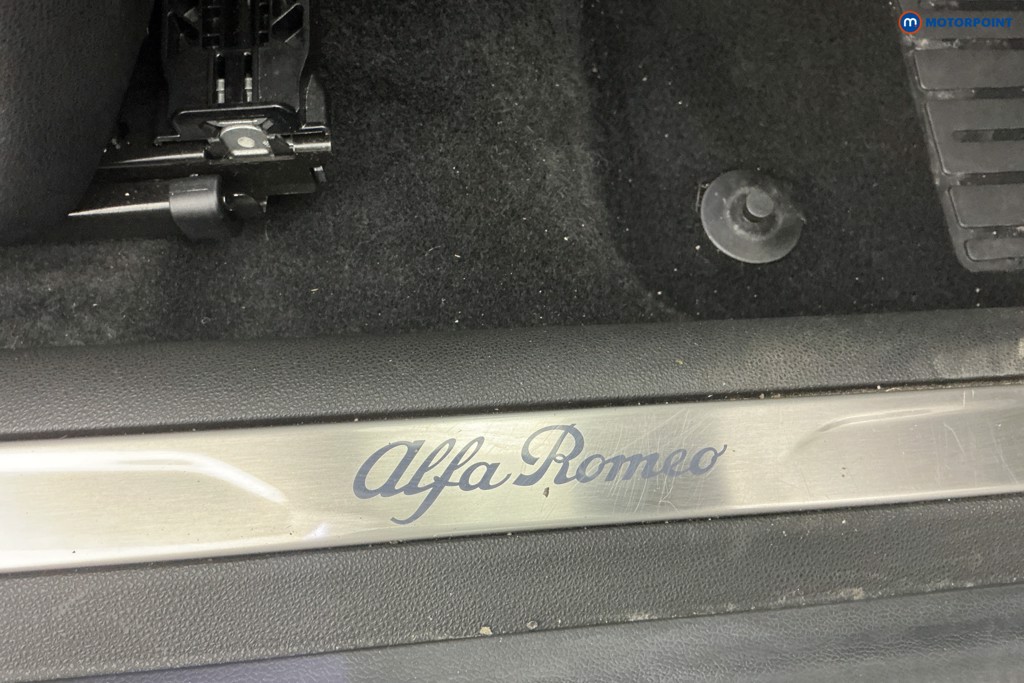 Used Alfa Romeo Junior 2025 for sale - 78055768: Photo 32