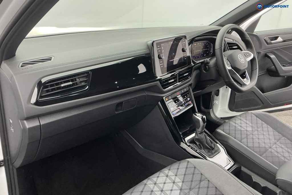 Used Volkswagen T-Roc 2025 for sale - 78015460: Photo 18