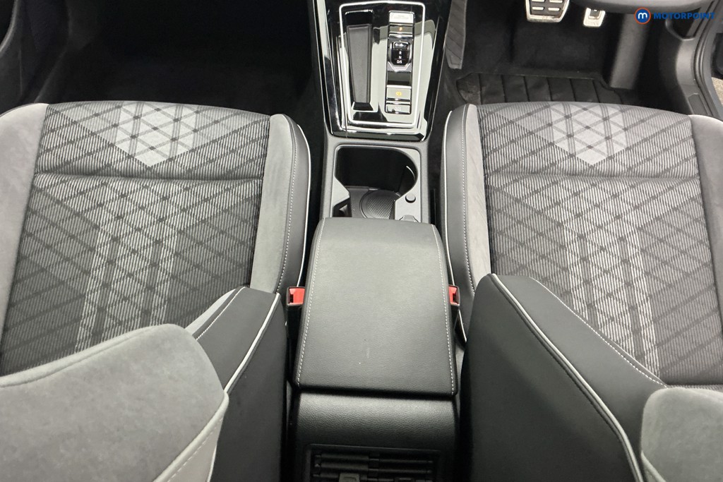 Used Volkswagen Golf 2024 for sale - 77935340: Photo 20