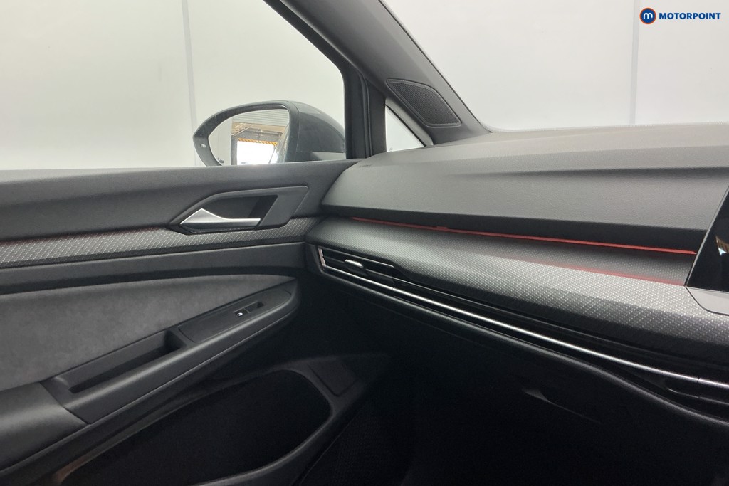 Used Volkswagen Golf 2024 for sale - 77935340: Photo 30