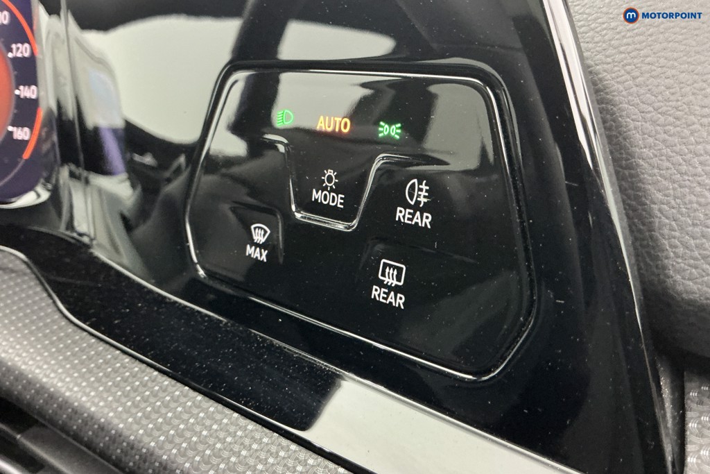 Used Volkswagen Golf 2024 for sale - 77935340: Photo 33