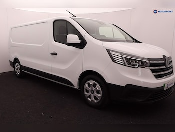 Renault Trafic feature image