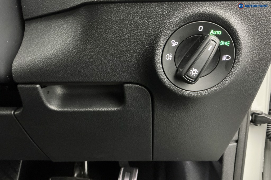 Used Skoda Karoq 2025 for sale - 78001444: Photo 35