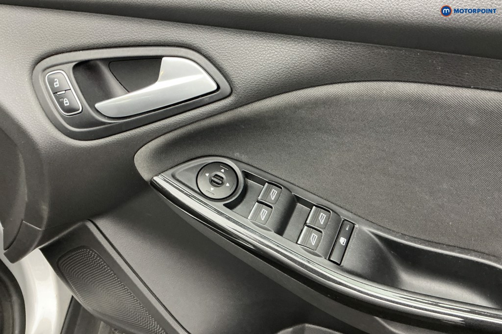 Used Ford Focus 2017 for sale - 76416057: Photo 30