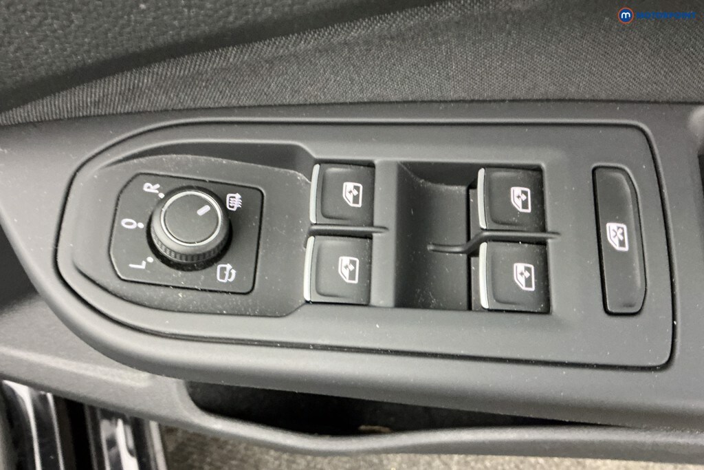 Used Volkswagen Golf 2021 for sale - 78176896: Photo 34