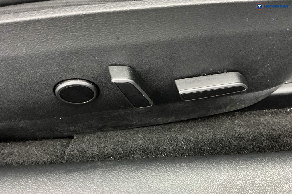 Used Tesla Model 3 2021 for sale - 76412968: Photo 26