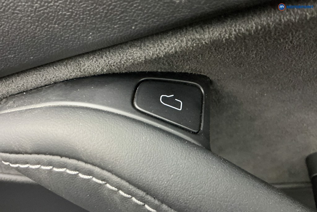 Used Tesla Model Y 2022 for sale - 77187180: Photo 28