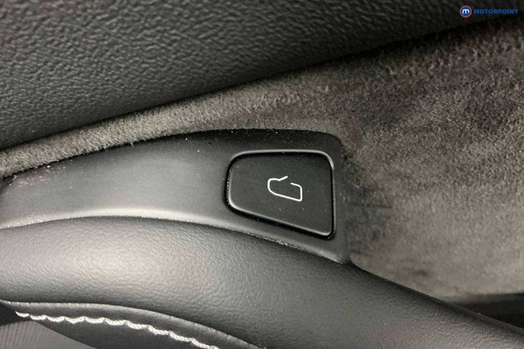 Used Tesla Model Y 2022 for sale - 77187180: Photo 31