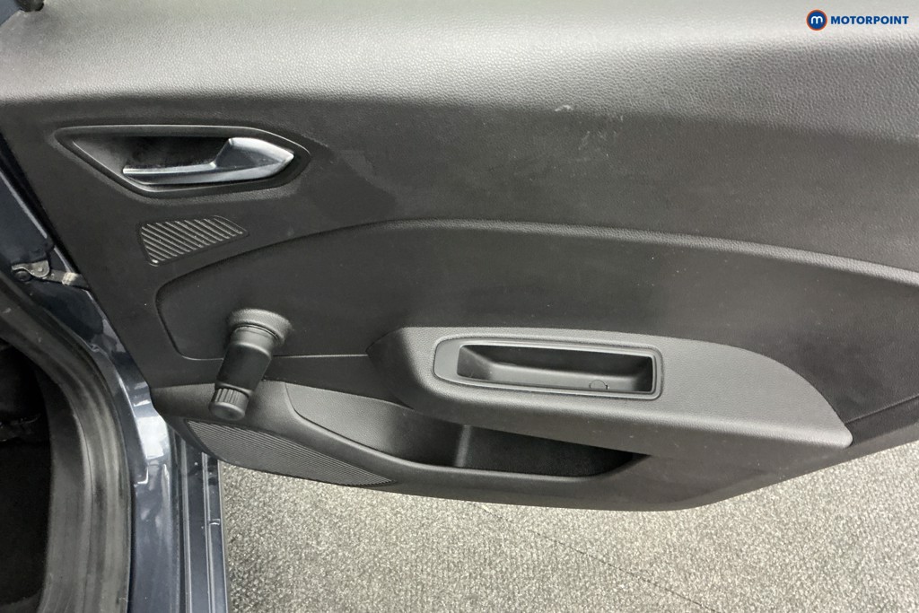 Used Renault Clio 2021 for sale - 76638254: Photo 28