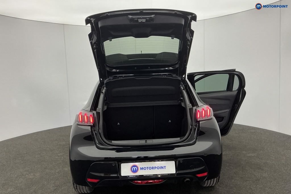 Used Peugeot 208 2023 for sale - 77918856: Photo 12