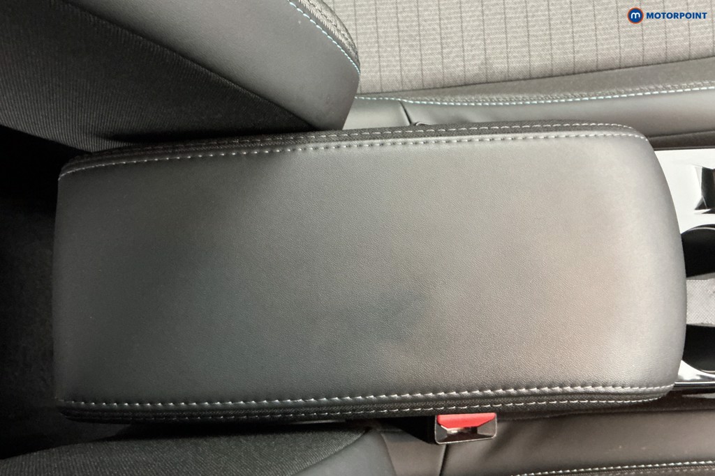 Used Peugeot 208 2023 for sale - 77918856: Photo 25