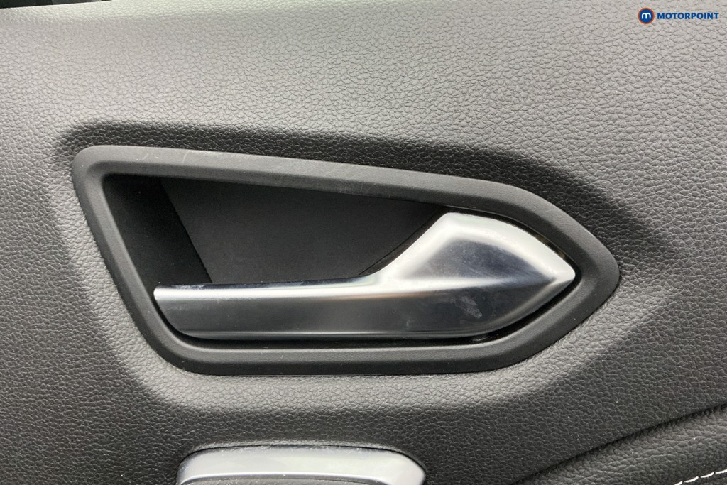 Used Renault Captur 2024 for sale - 77563582: Photo 38