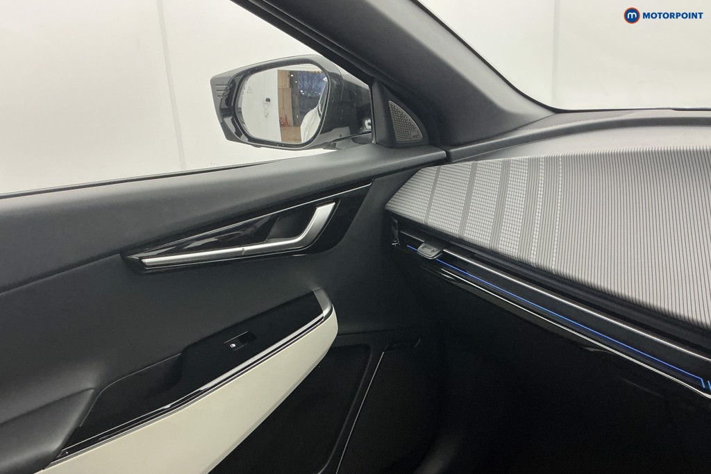 Used Kia EV6 2023 for sale - 76862796: Photo 25