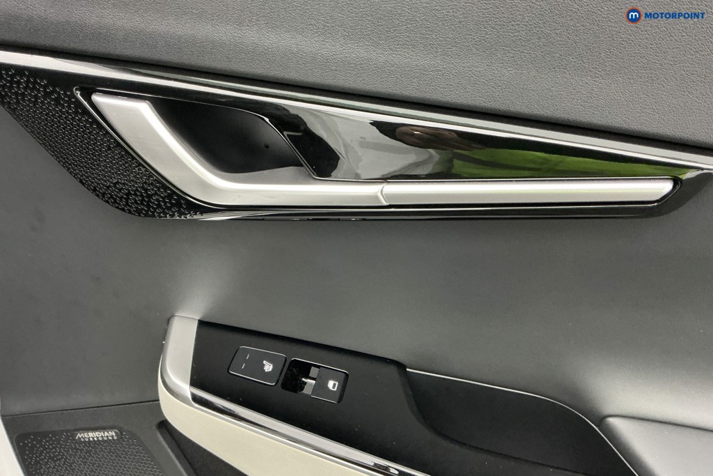 Used Kia EV6 2023 for sale - 76862796: Photo 32