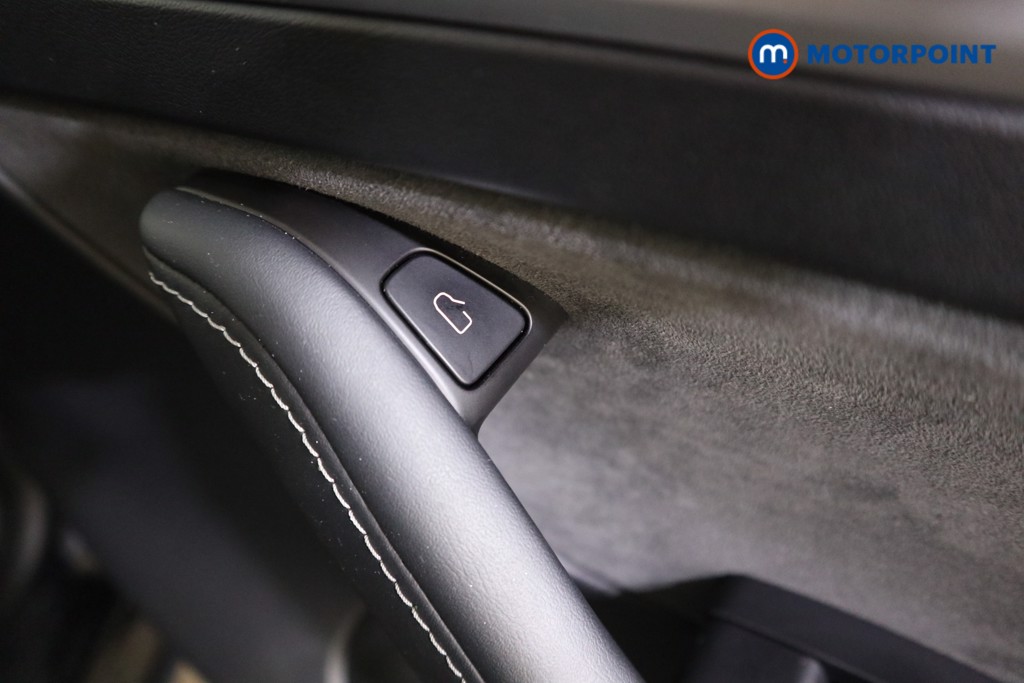 Used Tesla Model Y 2024 for sale - 77848958: Photo 19