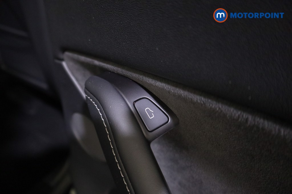 Used Tesla Model Y 2024 for sale - 77848958: Photo 27