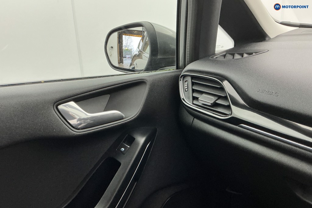 Used Ford Fiesta 2018 for sale - 76767247: Photo 24