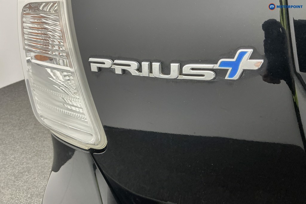 Used Toyota Prius+ 2019 for sale - 76908959: Photo 42