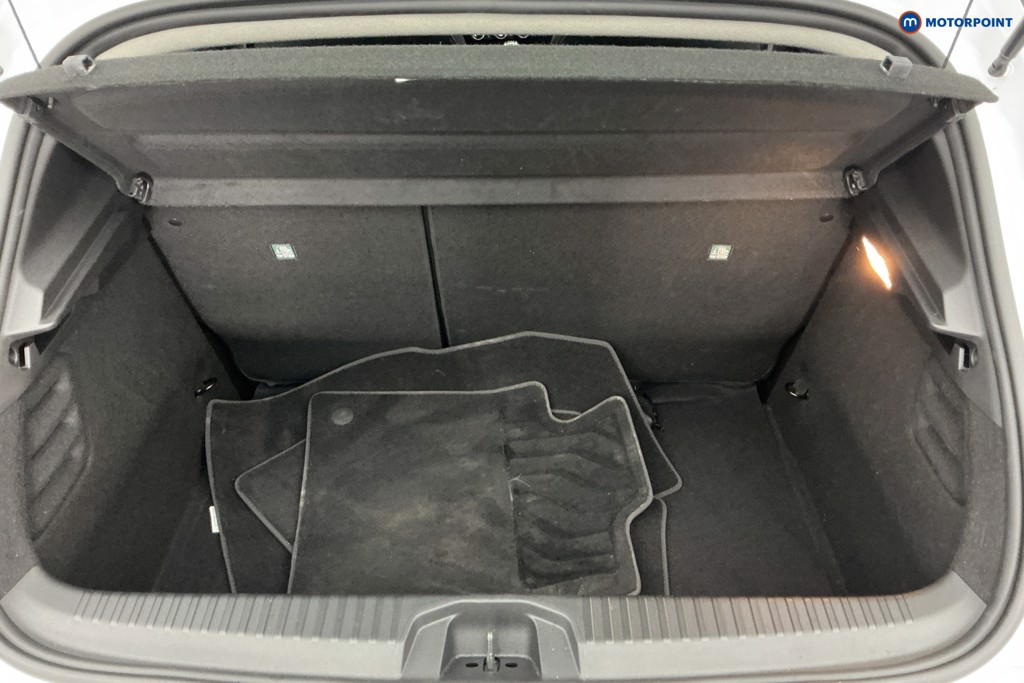 Used Renault Clio 2024 for sale - 76394610: Photo 11