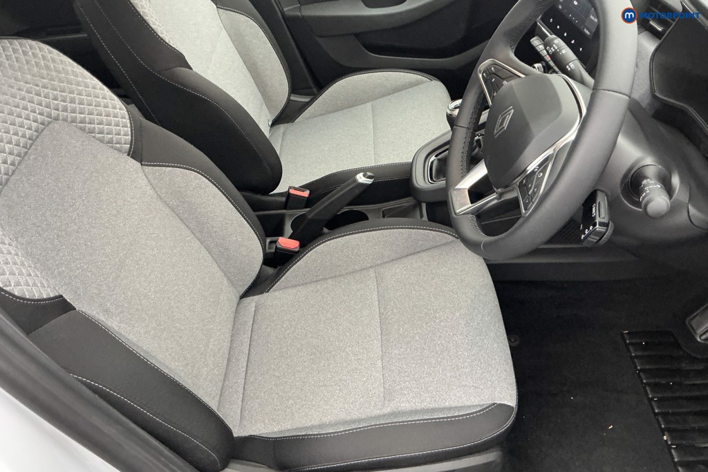 Used Renault Clio 2024 for sale - 76394610: Photo 13