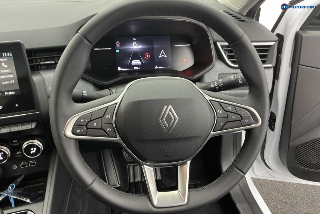 Used Renault Clio 2024 for sale - 76394610: Photo 14