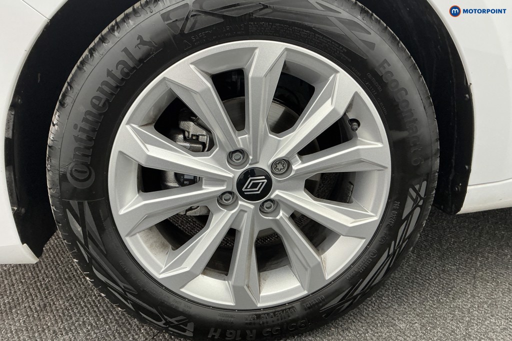 Used Renault Clio 2024 for sale - 76394610: Photo 39