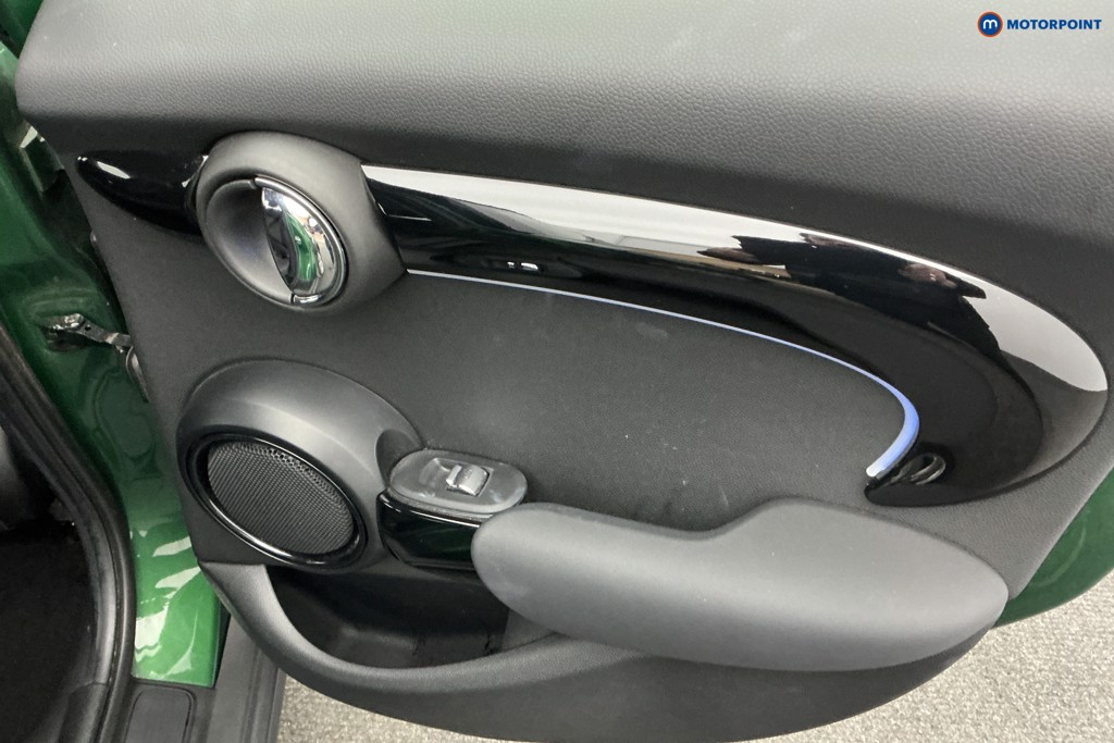 Used MINI Hatch 2022 for sale - 76797260: Photo 31