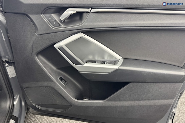 Used Audi Q3 2019 for sale - 76105109: Photo 24