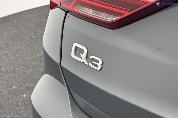 Used Audi Q3 2019 for sale - 76105109: Photo 28