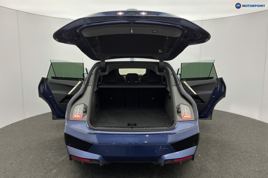 Used BMW iX 2022 for sale - 77164901: Photo 11