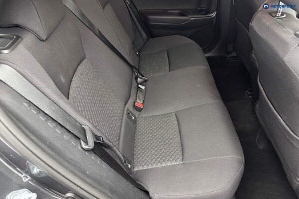 Used Toyota C-HR 2023 for sale - 76028364: Photo 12